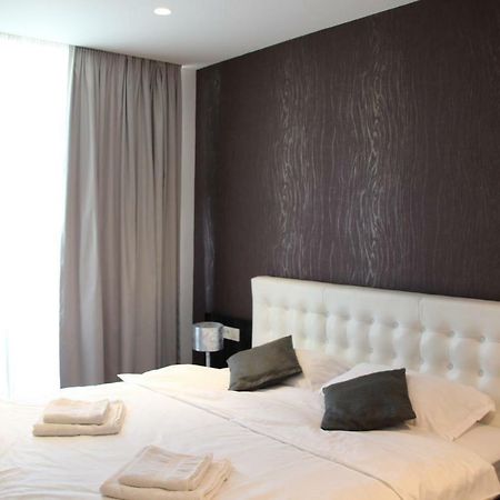 Luxury Trip Apartment Oradea Exterior photo